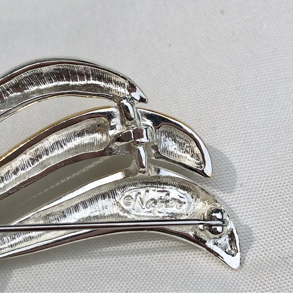 Napier vintage swish polished brooch pin - Picture 4 of 4